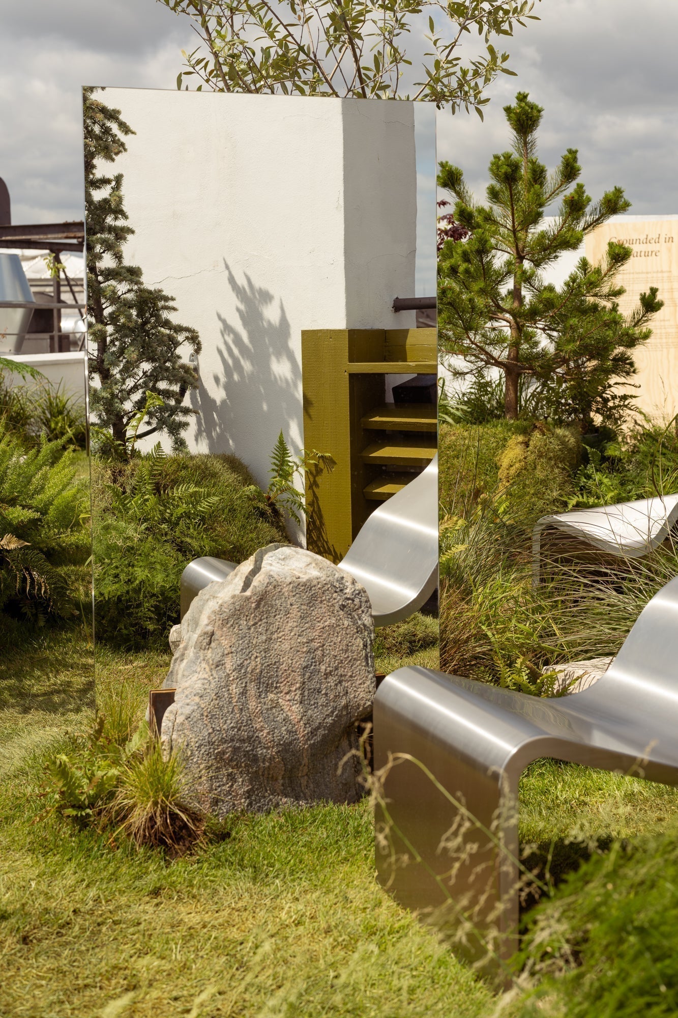 MUUTO × STUDIO PNEUMA